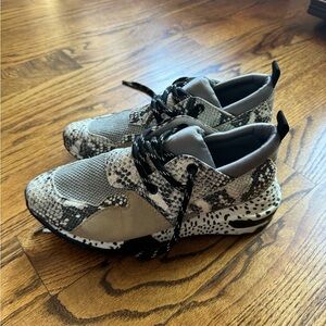 Steve Madden Animal Print Designer Sneakers